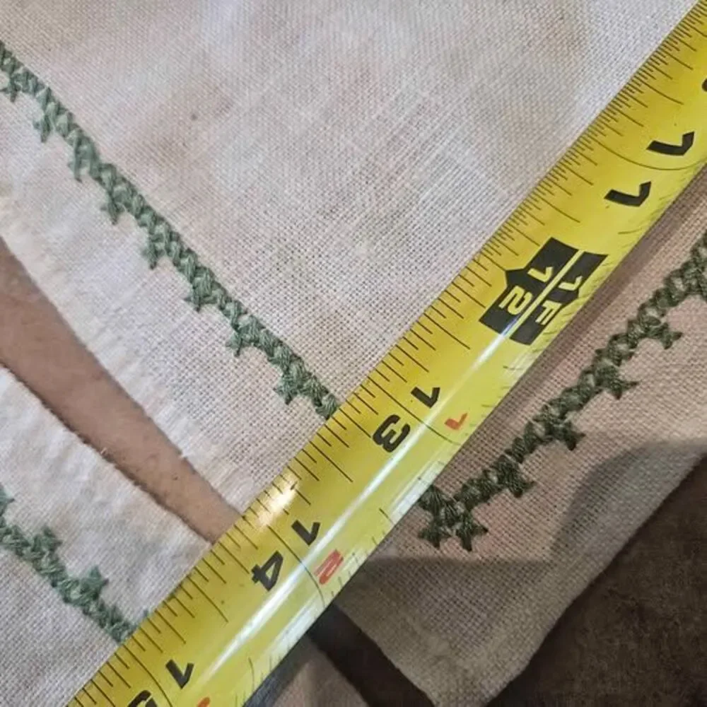 Vintage Green Cross-Stitch Embroidered Napkins - Set of 2